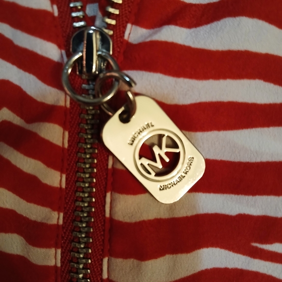 Michael Michael Kors Women's Red & White Zebra Print Sleeveless Blouse. - Picture 3 of 14